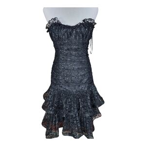 MEASUREMENT PHOTOS BETSEY JOHNSON DRESS MEDIUM